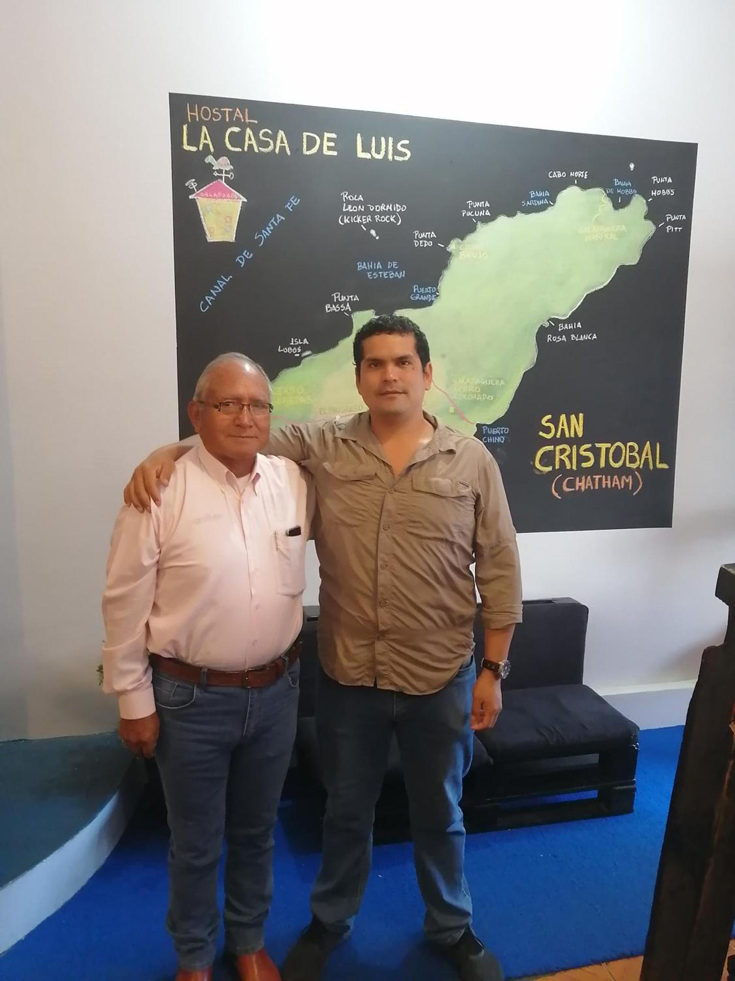 Hostal La Casa De Luis Puerto Baquerizo Moreno Exteriér fotografie