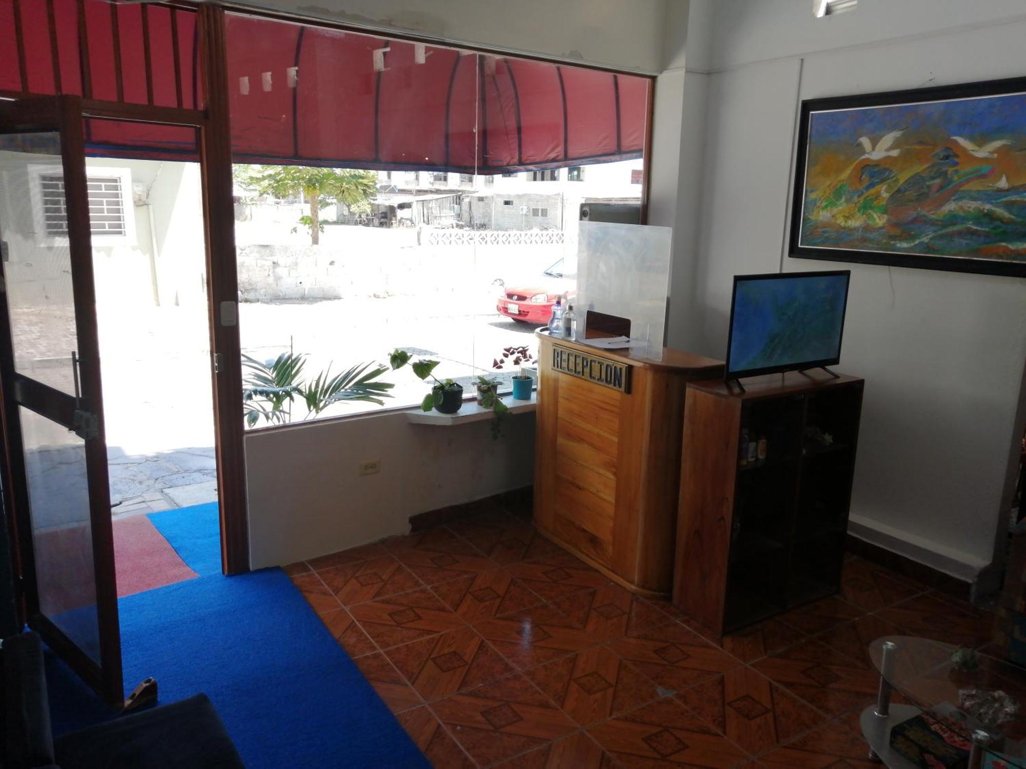 Hostal La Casa De Luis Puerto Baquerizo Moreno Exteriér fotografie