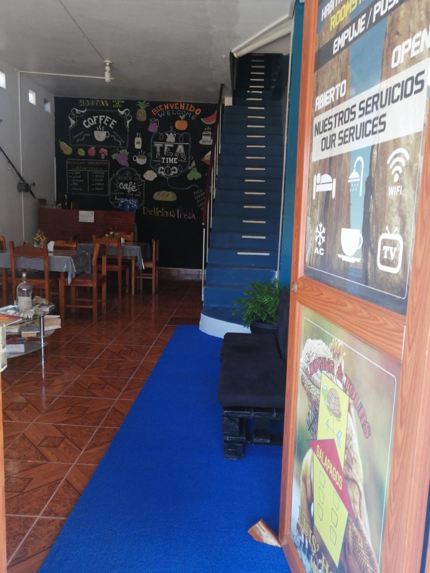 Hostal La Casa De Luis Puerto Baquerizo Moreno Exteriér fotografie