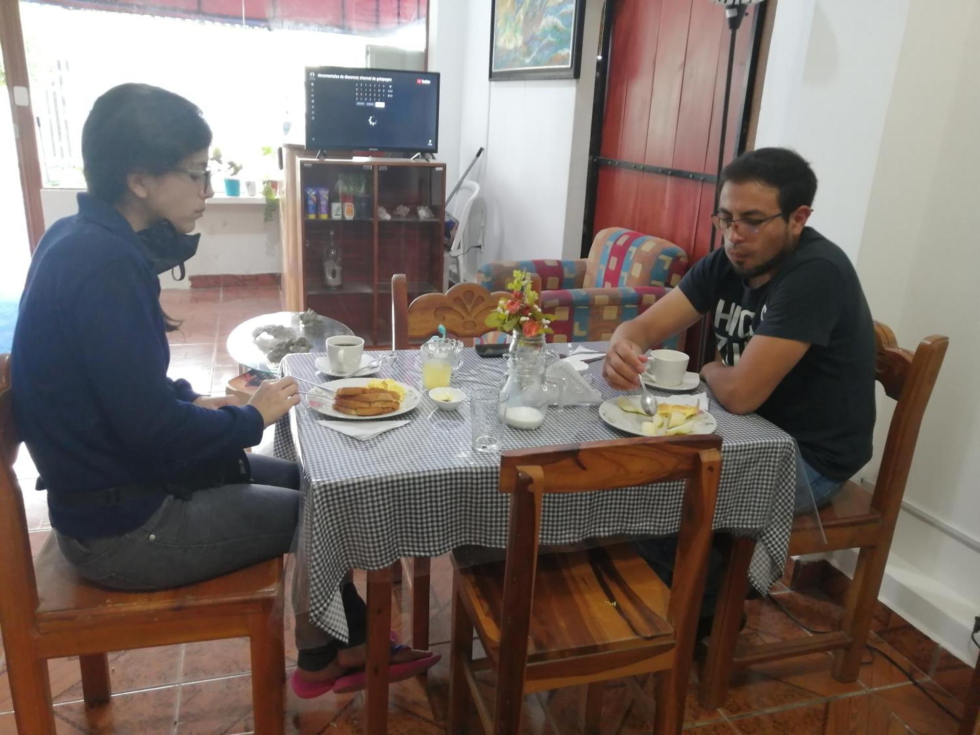 Hostal La Casa De Luis Puerto Baquerizo Moreno Exteriér fotografie