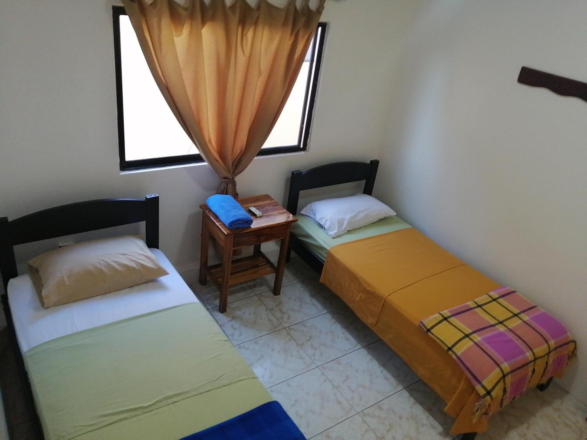 Hostal La Casa De Luis Puerto Baquerizo Moreno Exteriér fotografie