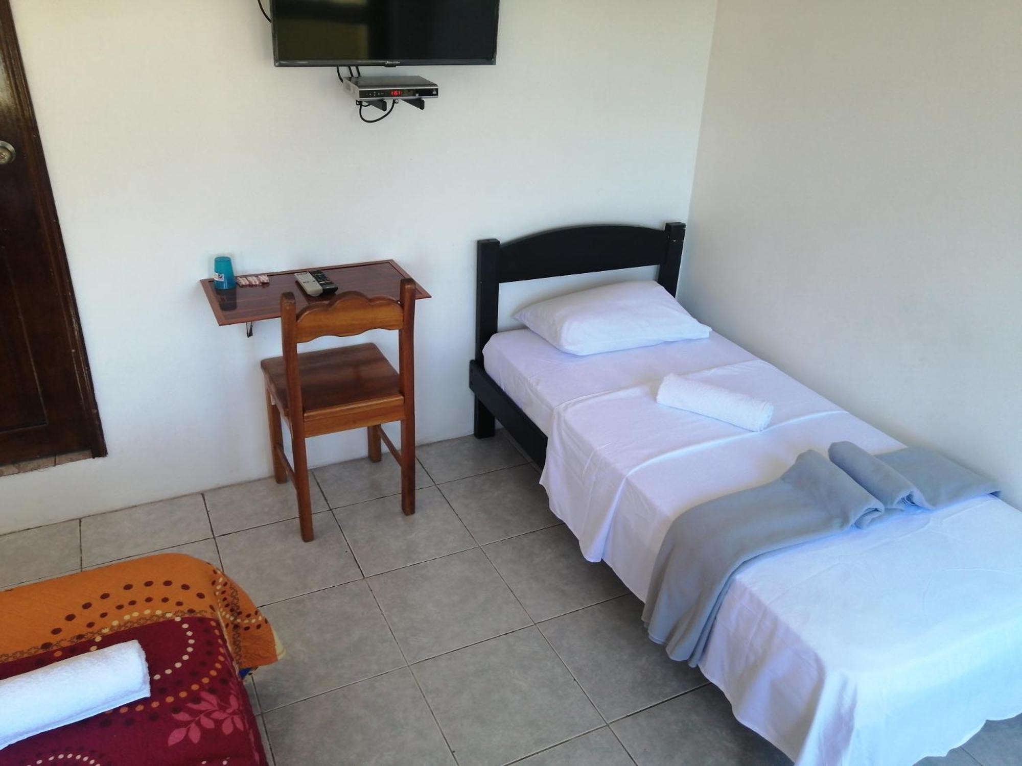 Hostal La Casa De Luis Puerto Baquerizo Moreno Exteriér fotografie