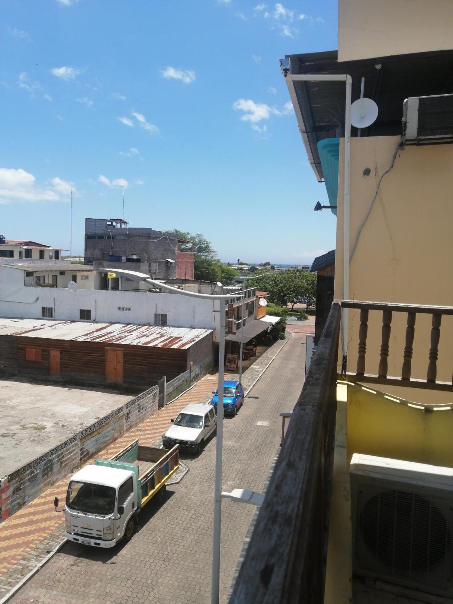 Hostal La Casa De Luis Puerto Baquerizo Moreno Exteriér fotografie