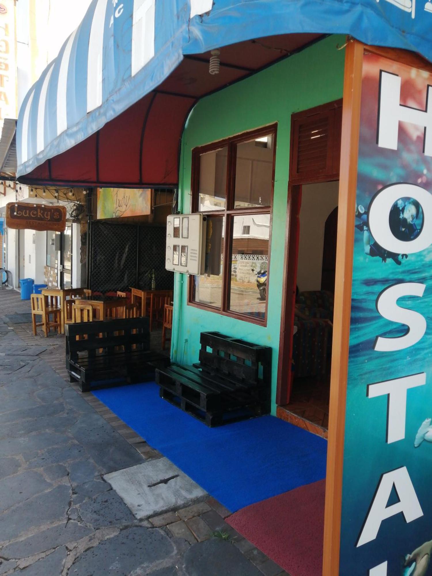 Hostal La Casa De Luis Puerto Baquerizo Moreno Exteriér fotografie