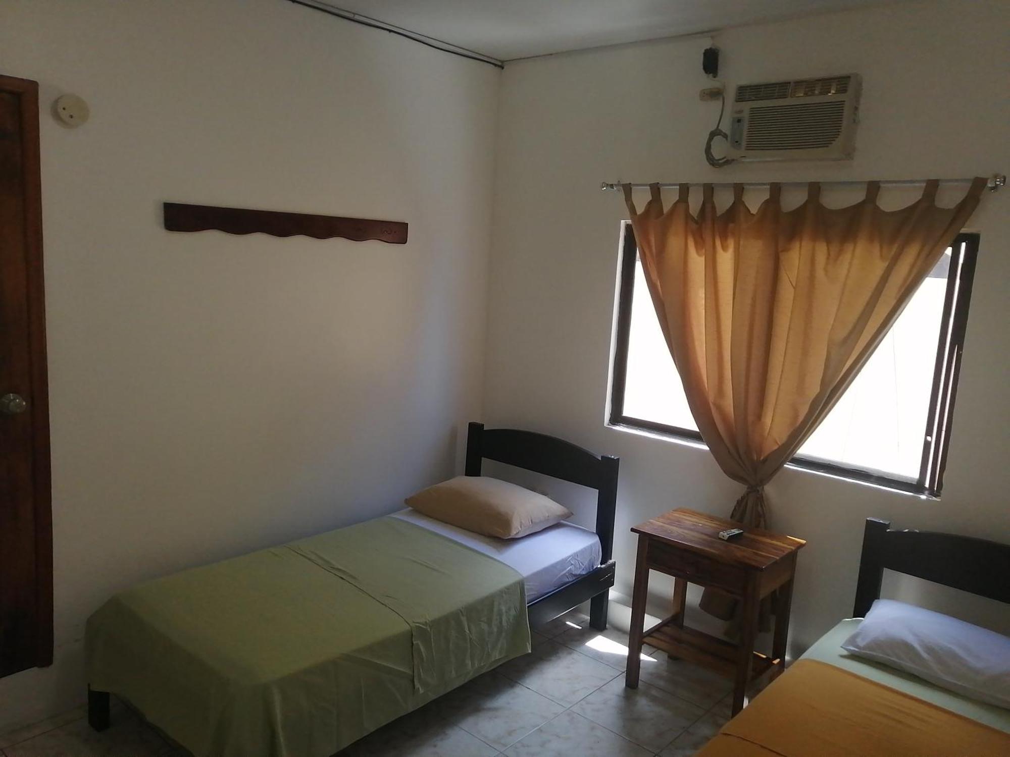 Hostal La Casa De Luis Puerto Baquerizo Moreno Exteriér fotografie