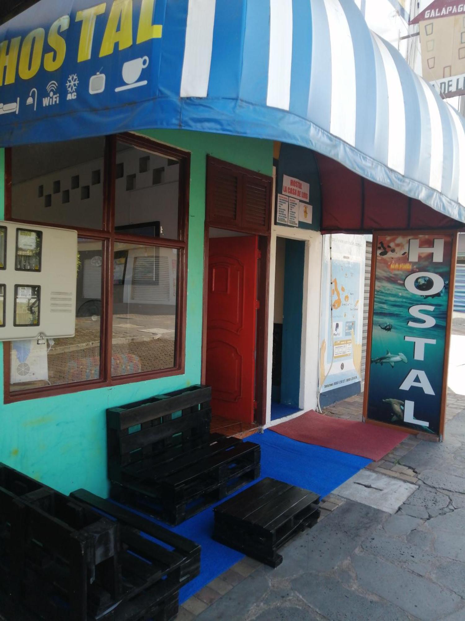 Hostal La Casa De Luis Puerto Baquerizo Moreno Exteriér fotografie