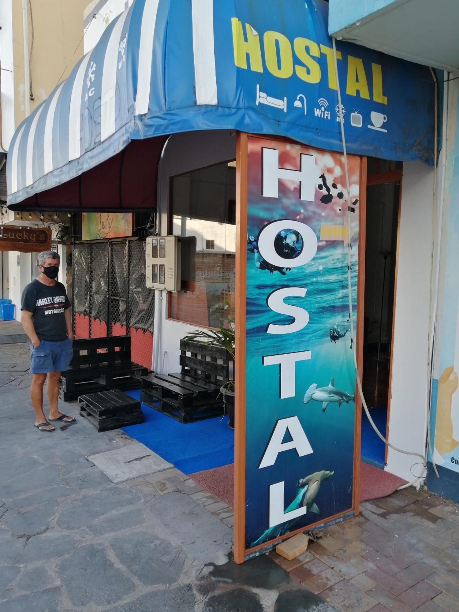 Hostal La Casa De Luis Puerto Baquerizo Moreno Exteriér fotografie